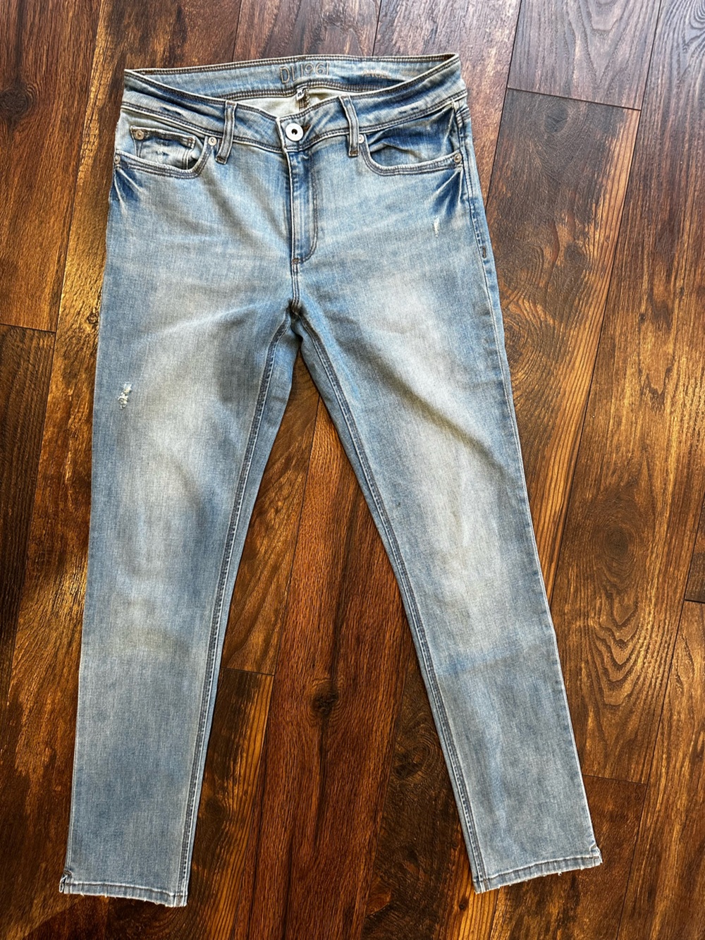 DL1961 Women's Light Wash Skinny Jeans
